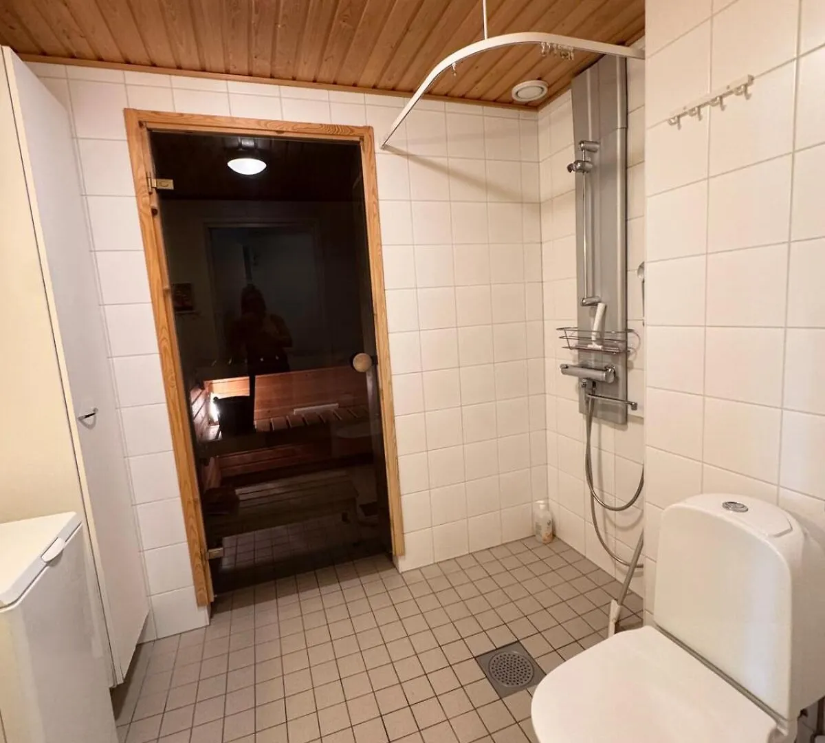 Transit Apartment With Sauna 2 Vantaa
