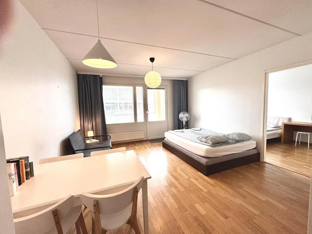 Transit Apartment With Sauna 2 Vantaa